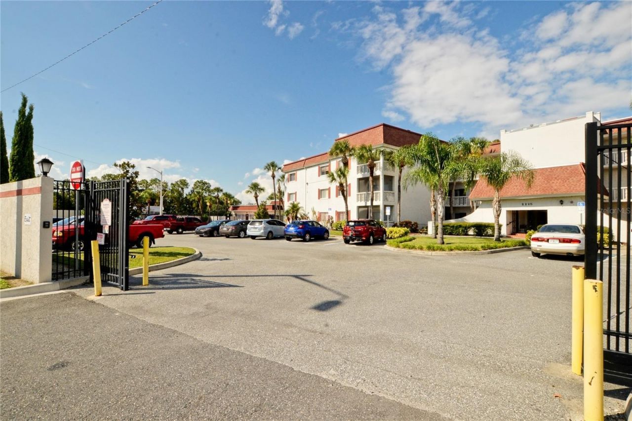 4575 S Texas Avenue, Unit 204, Orlando, FL 32839 Photo