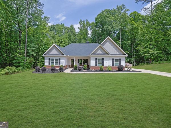 125 Hawthorn Lane, Covington, GA 30014