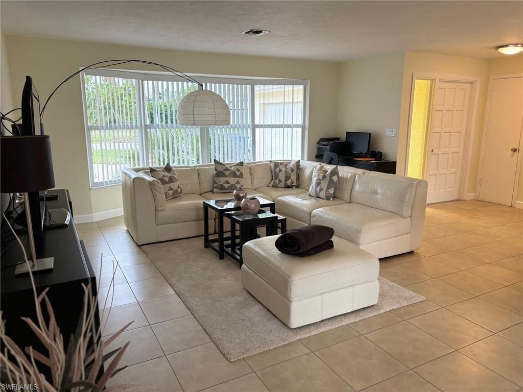 107 SW 58th Ter, Cape Coral, FL 33914 Photo