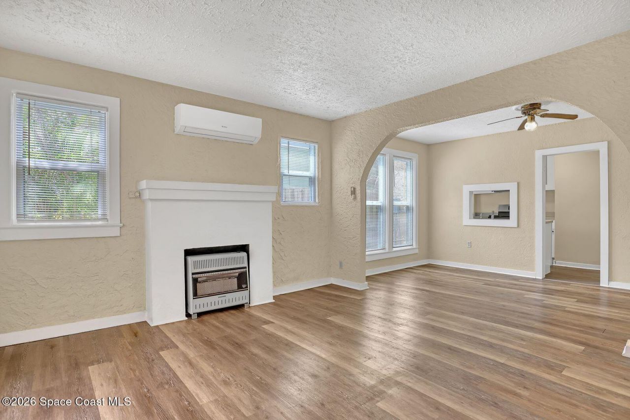 658 Young Street, Melbourne, FL 32935 Photo