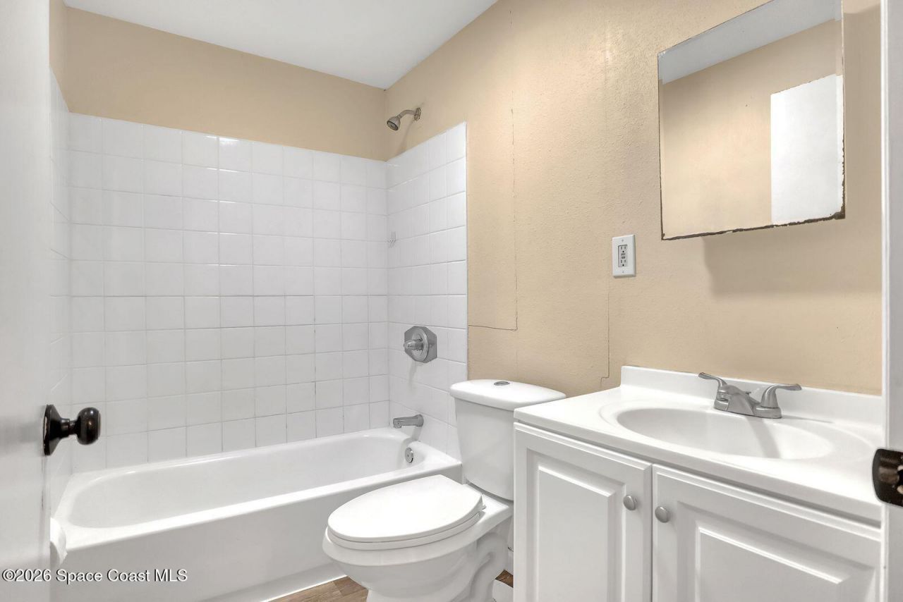 658 Young Street, Melbourne, FL 32935 Photo