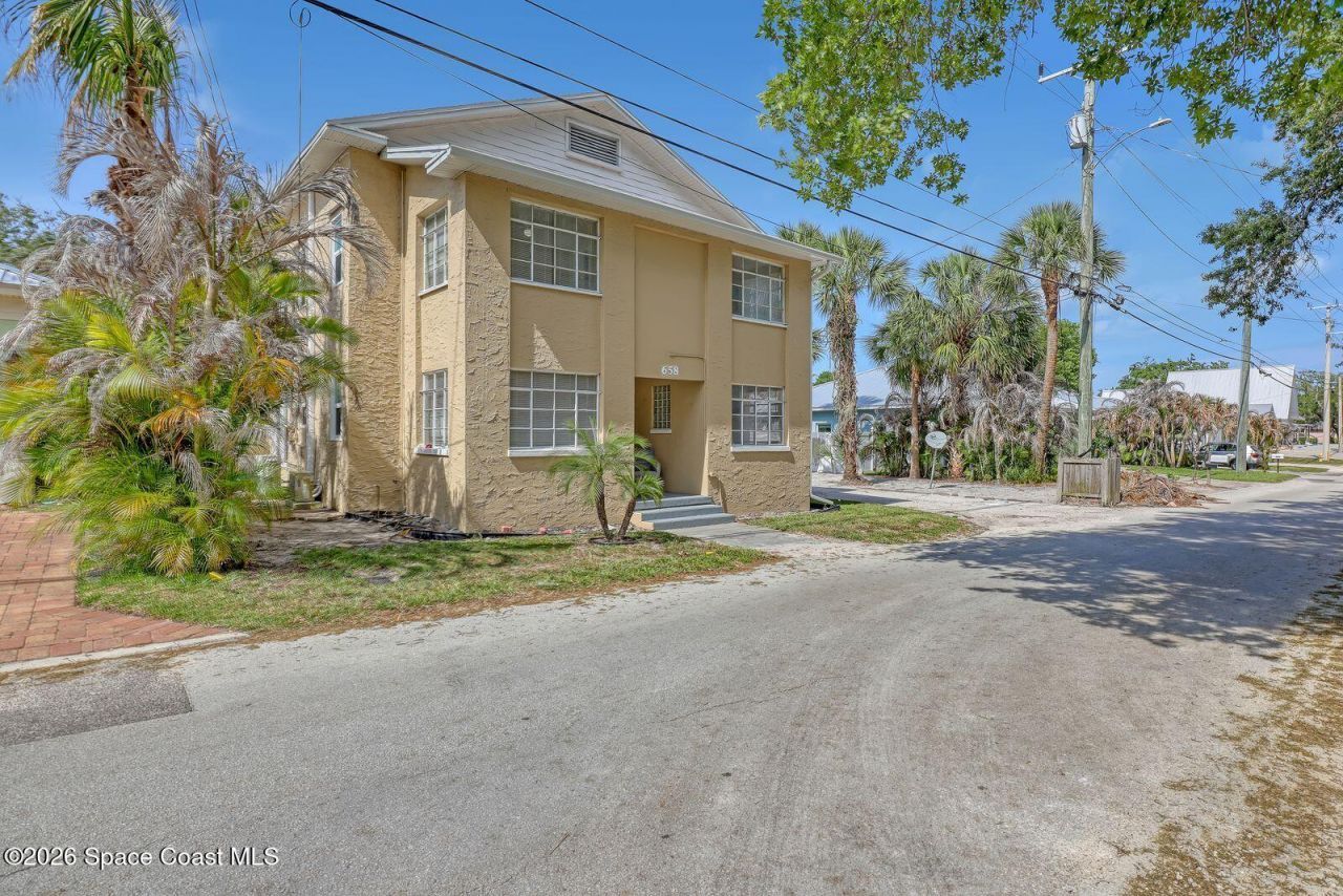 658 Young Street, Melbourne, FL 32935 Photo