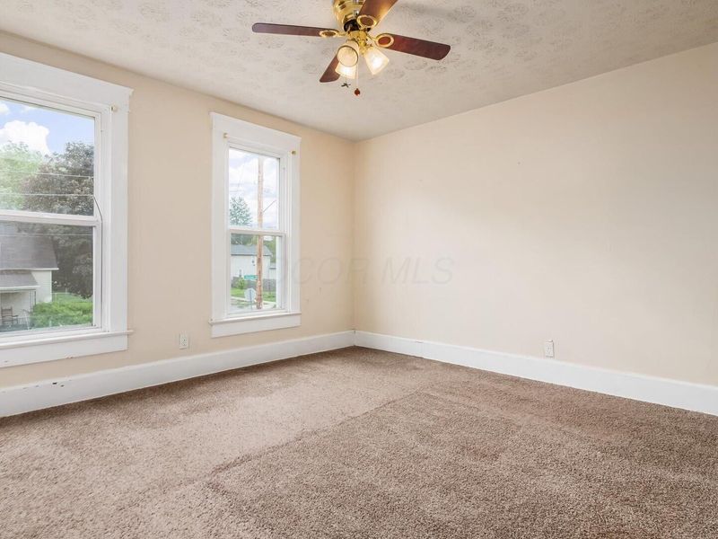 214 W Shields Street , Newark, OH 43055 Photo 17