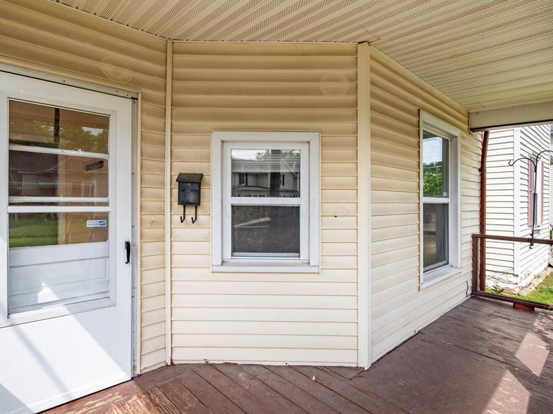 214 W Shields Street , Newark, OH 43055 Photo 3
