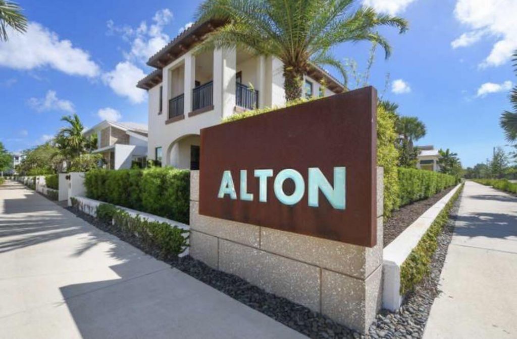 7112 Edison Place, Palm Beach Gardens, FL 33418 Photo