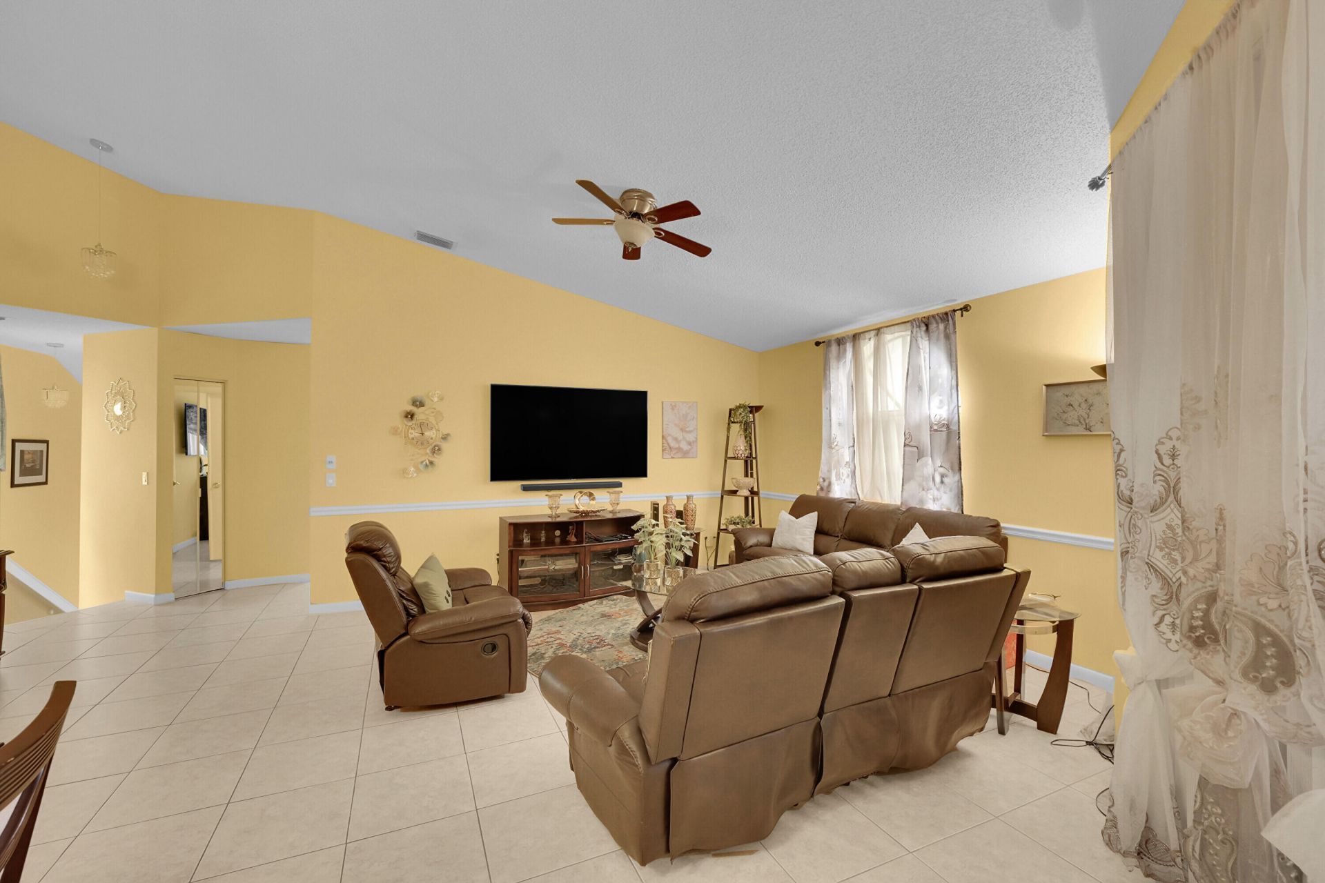 5379 Verona Drive, Unit H, Boynton Beach, FL 33437 Photo