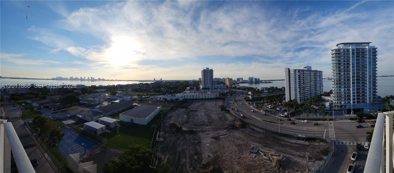 7601 E Treasure Dr, Unit 1411, North Bay Village, FL 33141 Photo