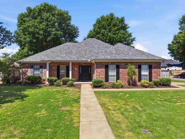 1515 Blustery Way, Conway, AR 72034
