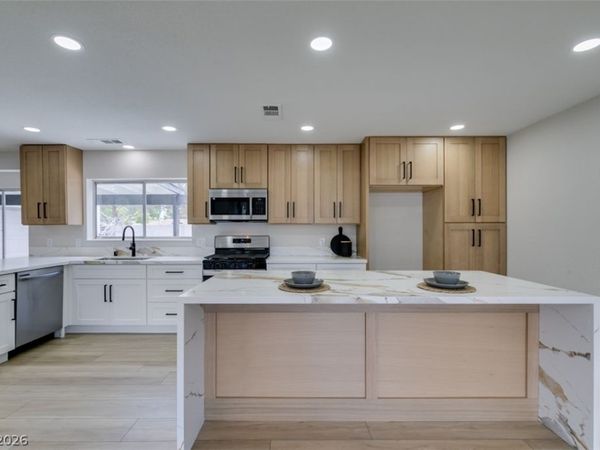 4702 Black Stallion Avenue , North Las Vegas, NV 89031