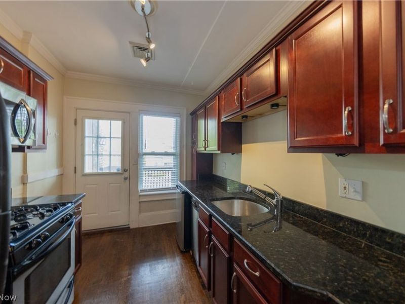 2634 Mayfield Road, Unit 4, Cleveland Heights, OH 44106 Photo 20
