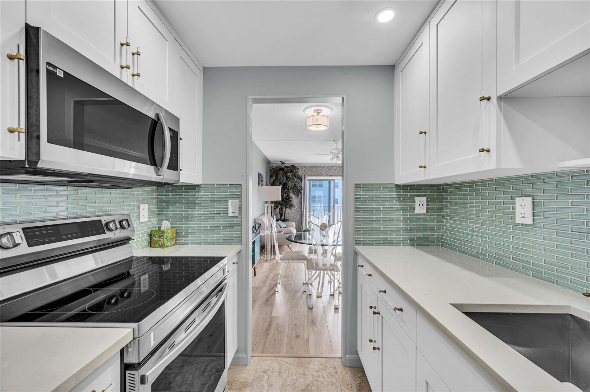 720 Orton Avenue, Unit 505, Fort Lauderdale, FL 33304 Photo