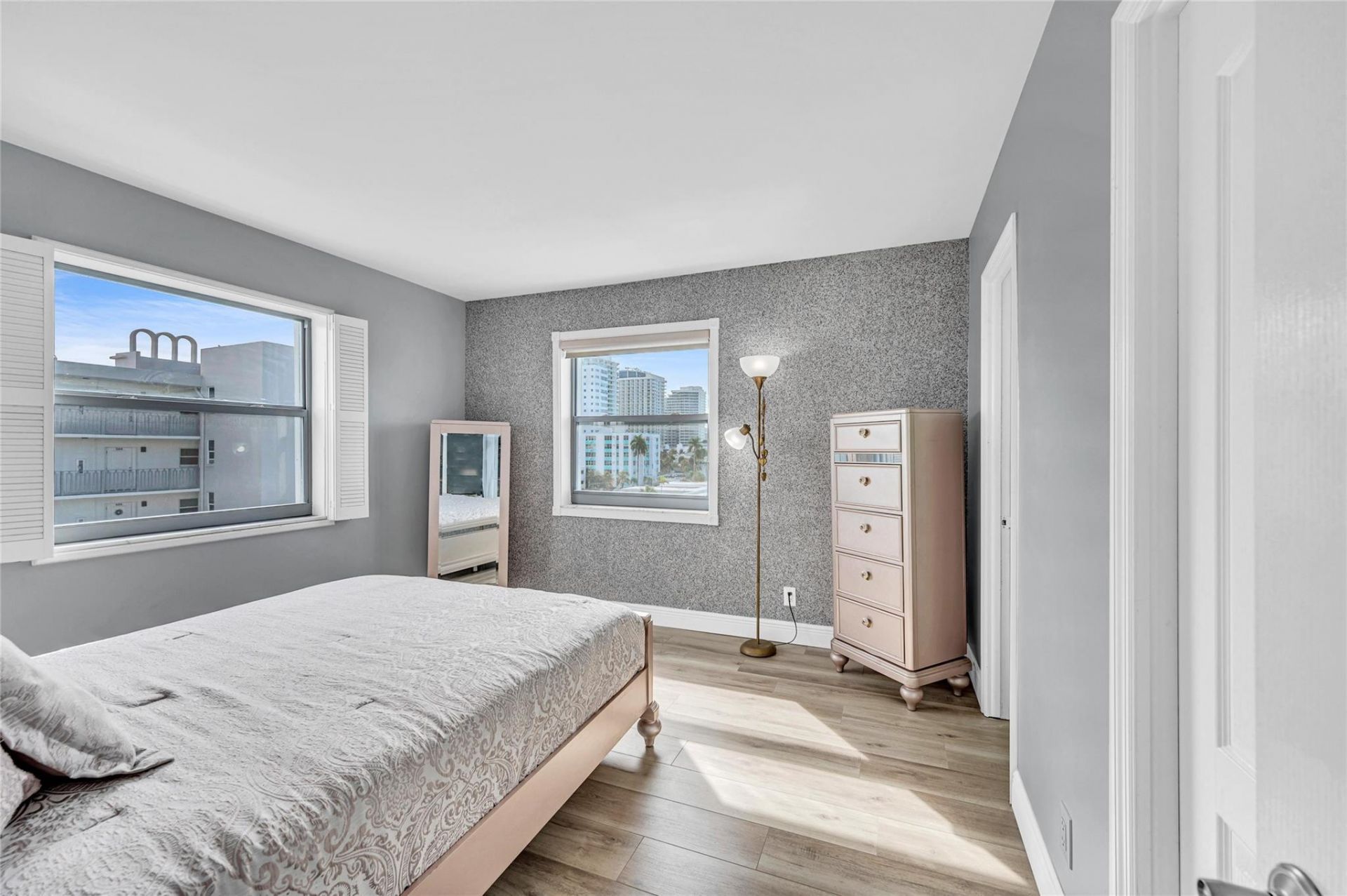 720 Orton Avenue, Unit 505, Fort Lauderdale, FL 33304 Photo