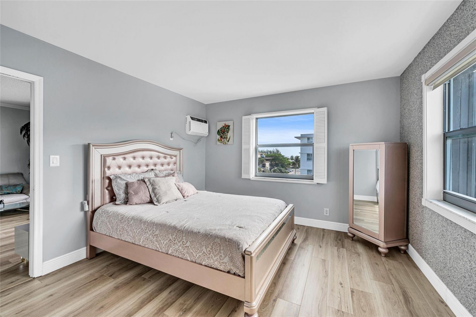 720 Orton Avenue, Unit 505, Fort Lauderdale, FL 33304 Photo