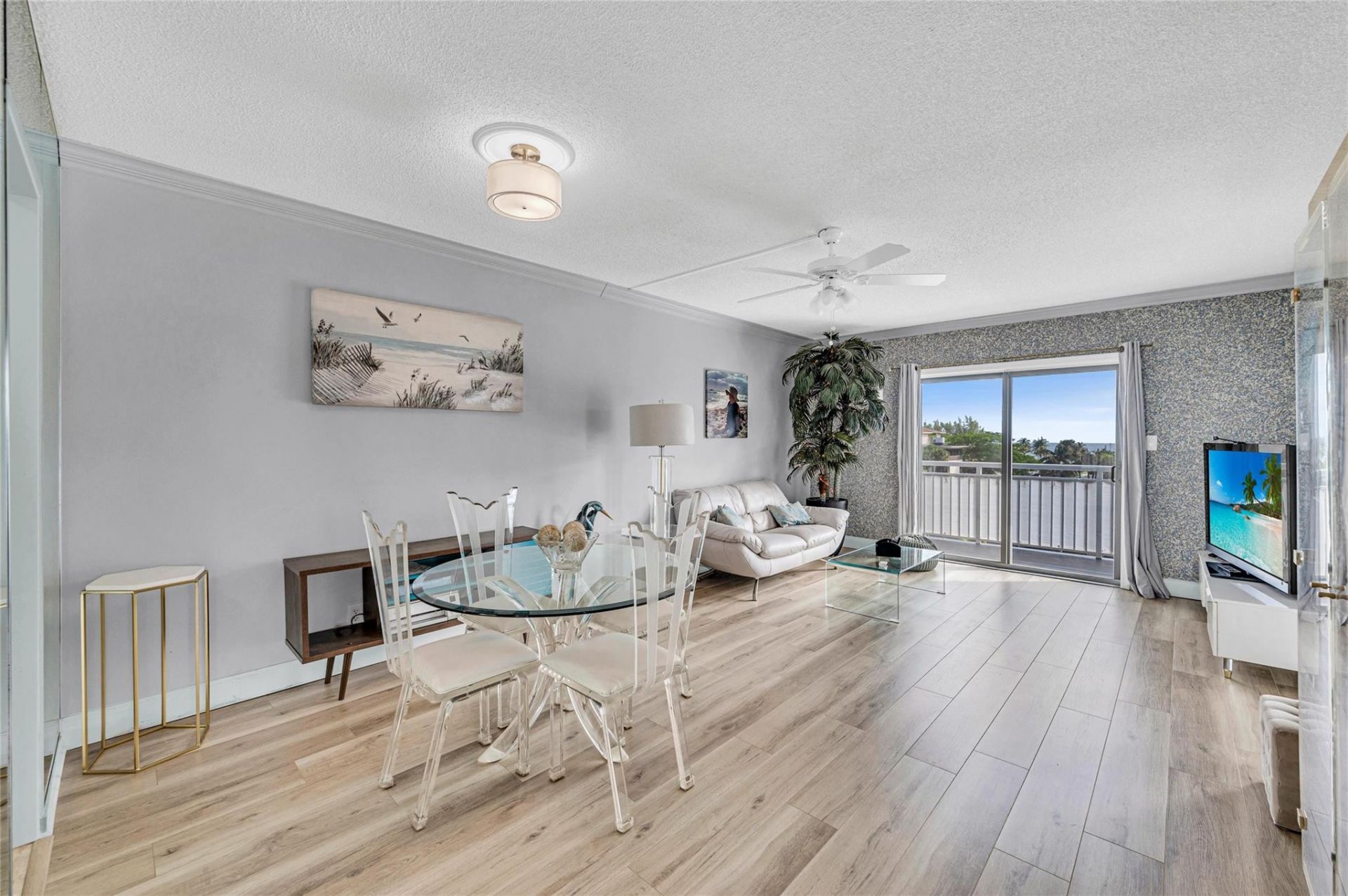 720 Orton Avenue, Unit 505, Fort Lauderdale, FL 33304 Photo