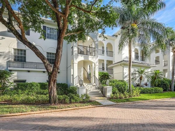 831 Sailaway LN , Unit 104, NAPLES, FL 34108