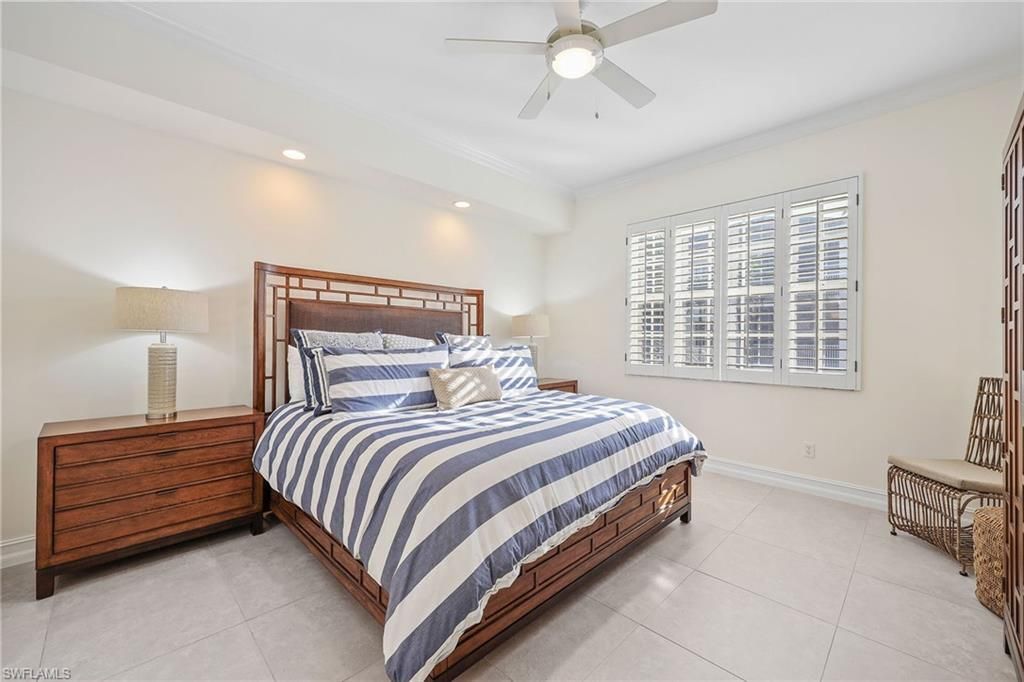 831 Sailaway Ln, Unit 104, Naples, FL 34108 Photo