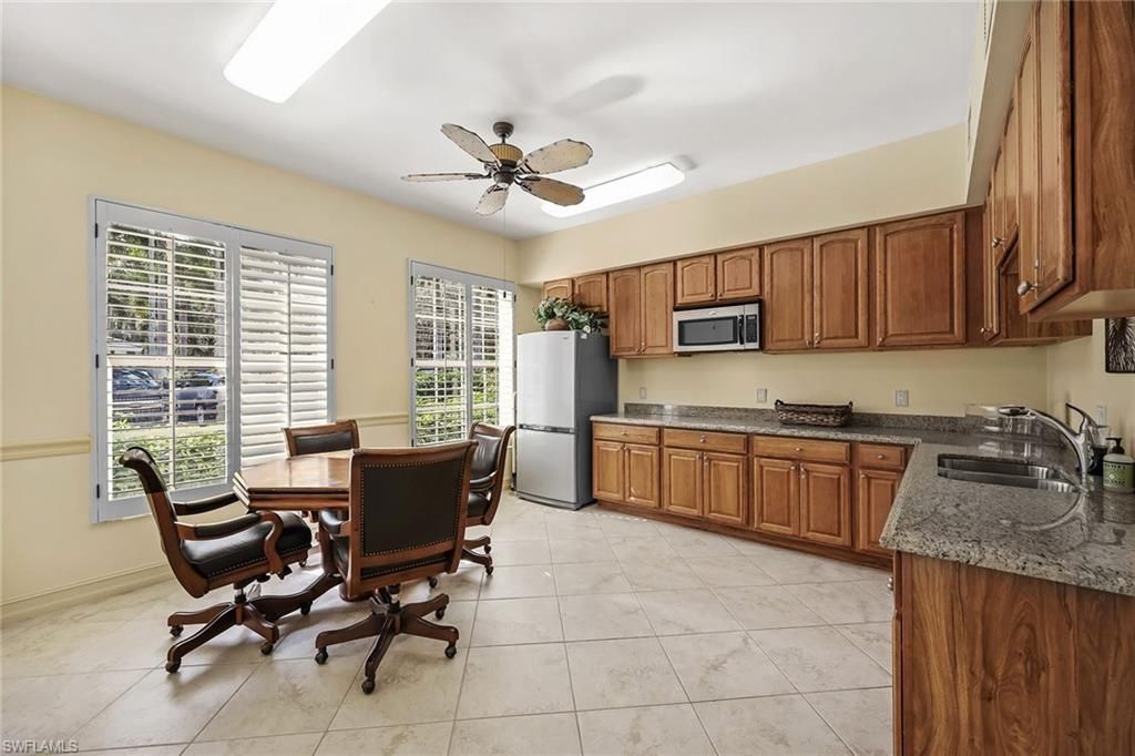 831 Sailaway Ln, Unit 104, Naples, FL 34108 Photo