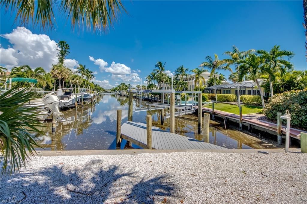1022 Lindgren Blvd, Sanibel, FL 33957 Photo