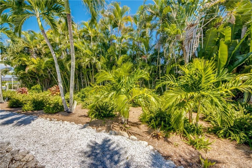 1022 Lindgren Blvd, Sanibel, FL 33957 Photo