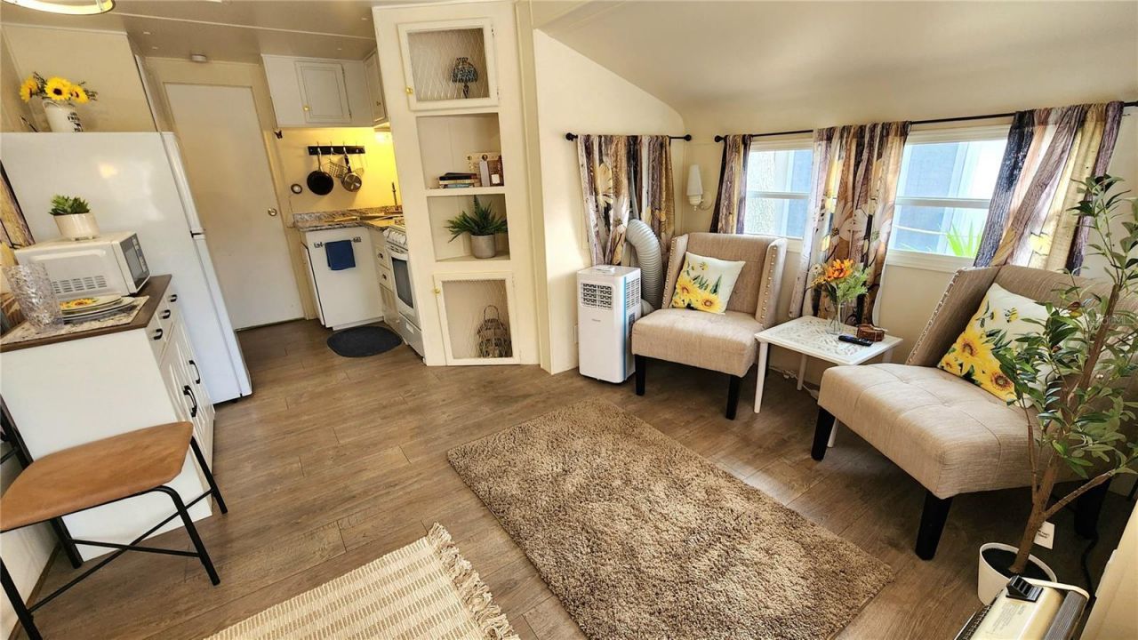 3300 26th Avenue E, Unit 105, Bradenton, FL 34208 Photo