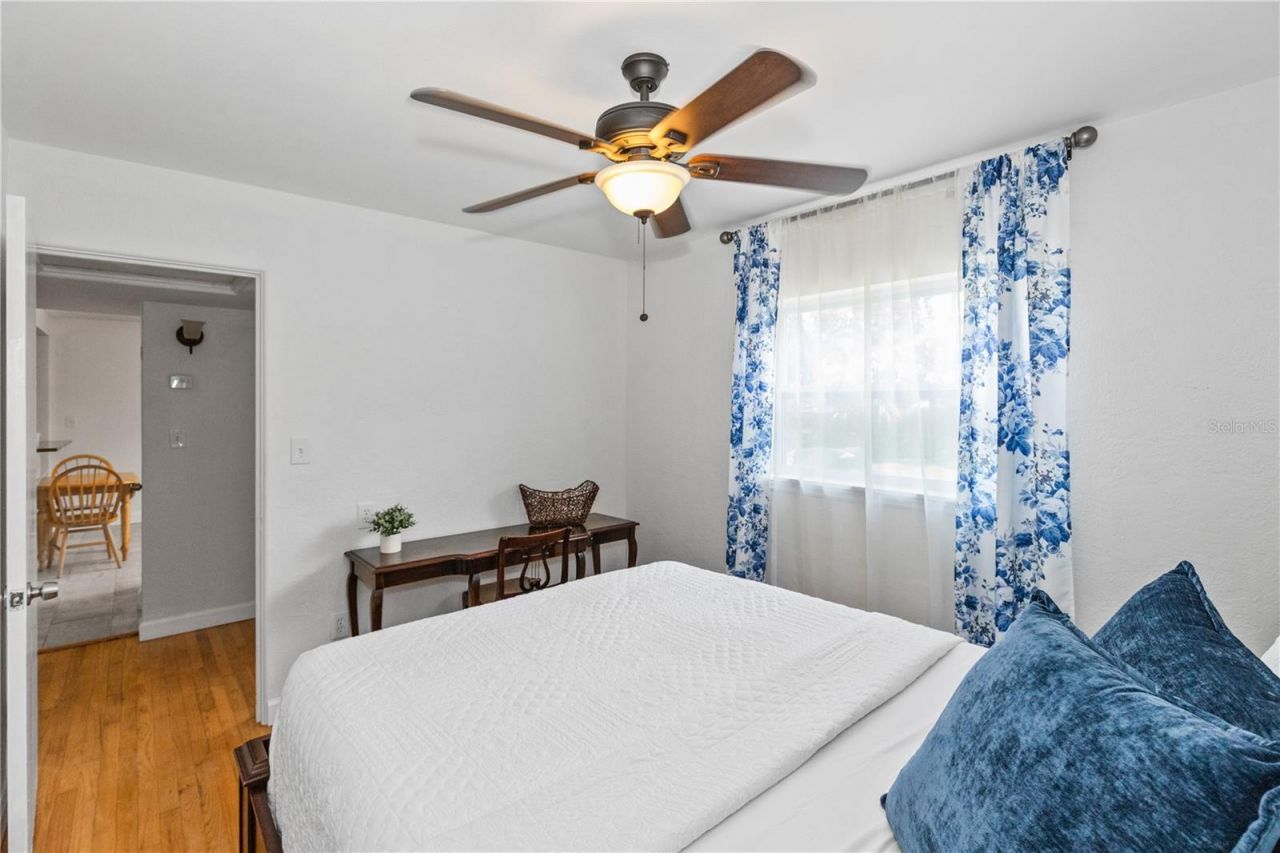 1717 Oxford Street N, Saint Petersburg, FL 33710 Photo