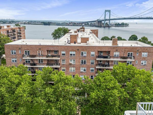 162-01 Powells Cove Boulevard , Unit 3N, Beechhurst, NY 11357