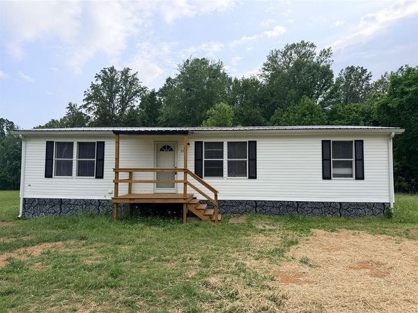 5409 Bowling Green Road, Scottsville, KY 42164