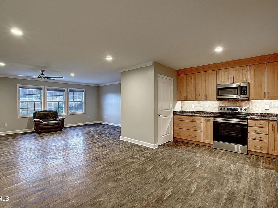 Property Image 58