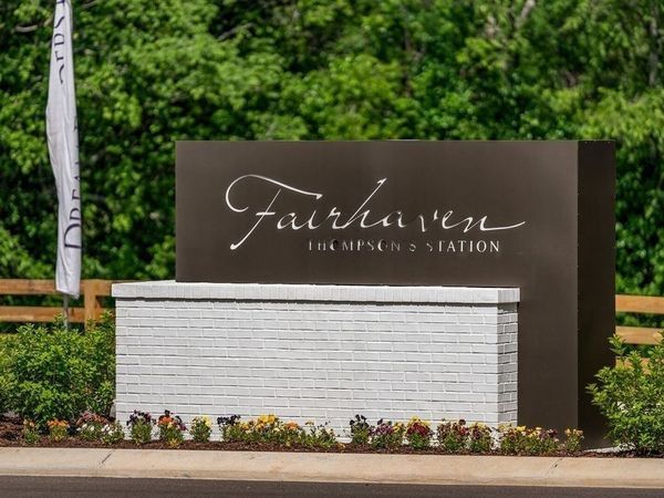 5209 Fairhaven Ct , Thompsons Station, TN 37179