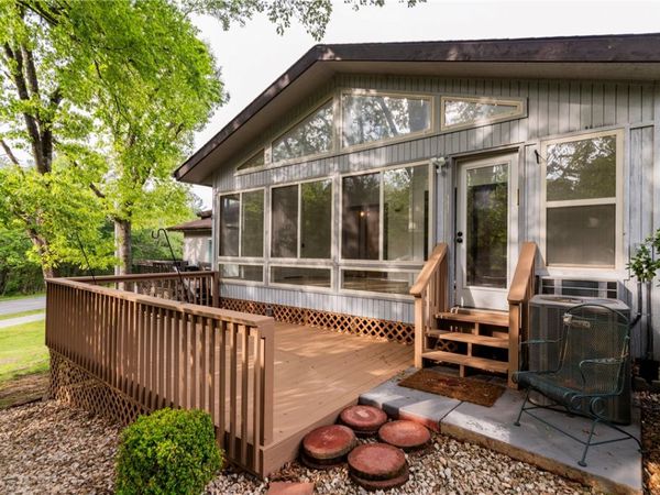 4 Everette Lane, Bella Vista, AR 72714