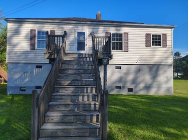 609 Fitzlee St , Glasgow, VA 24555