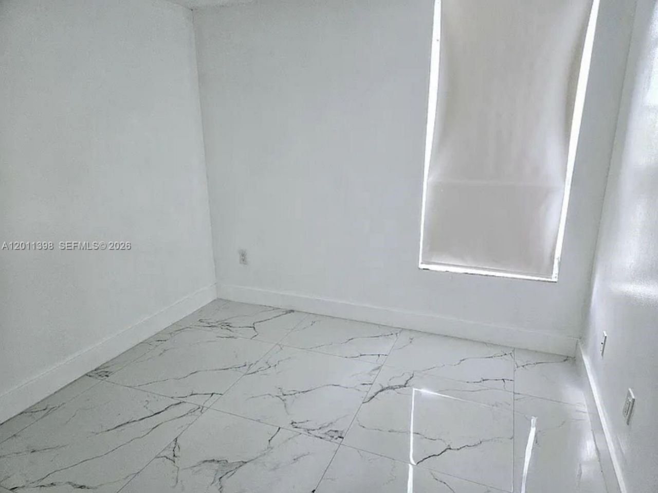 9682 Fontainebleau Blvd, Unit 207, Miami, FL 33172 Photo