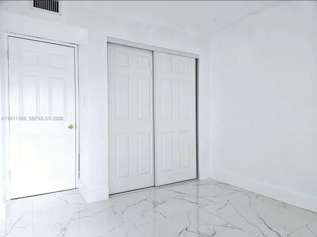 9682 Fontainebleau Blvd, Unit 207, Miami, FL 33172 Photo