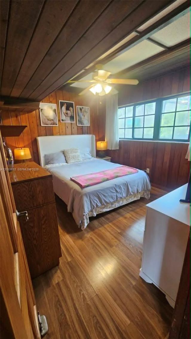 831 Wren Ave , Miami Springs, FL 33166 Photo