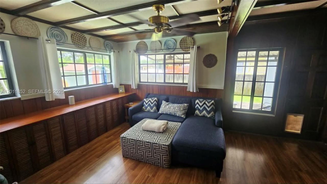 831 Wren Ave , Miami Springs, FL 33166 Photo