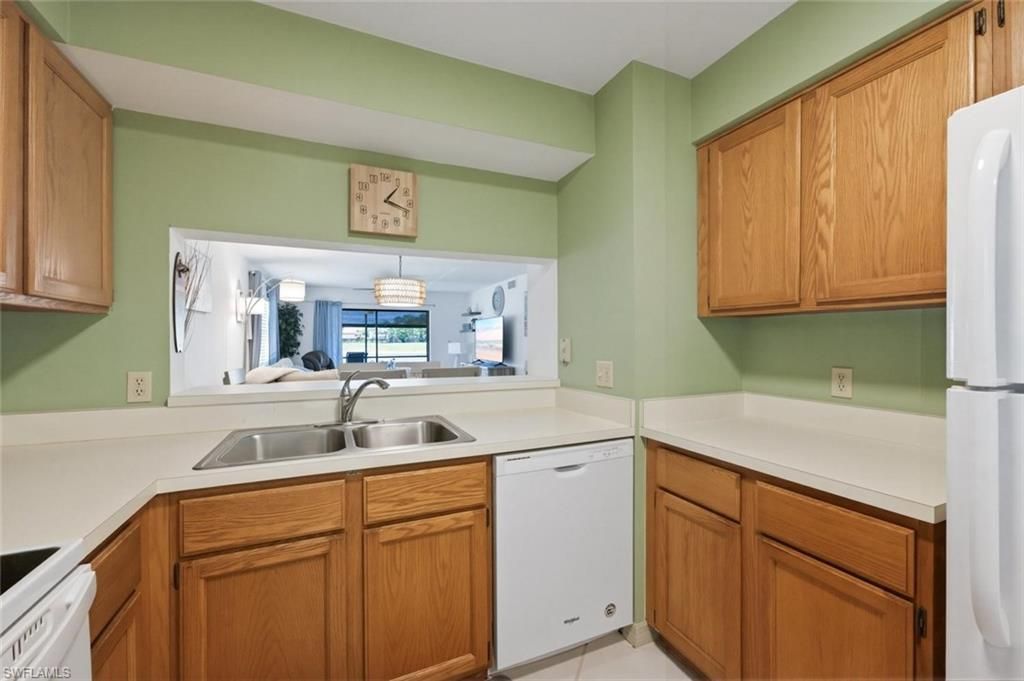 7220 Coventry Ct , Unit 208, Naples, FL 34104 Photo