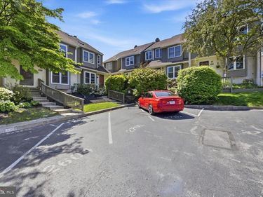 2703 TRINITY COURT, Unit 2703, CHESTER SPRINGS, PA 19425