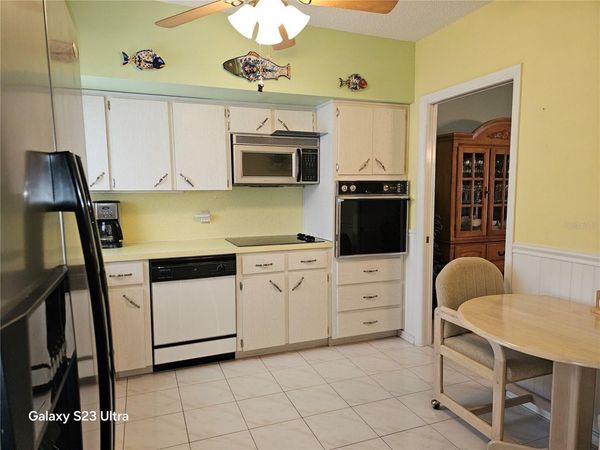 2440 WORLD PARKWAY BOULEVARD , Unit 46, CLEARWATER, FL 33763