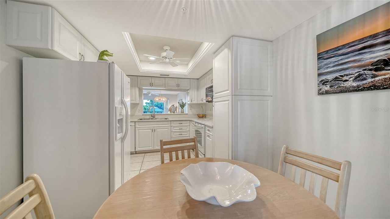 9330 Clubside Circle, Unit 3202, Sarasota, FL 34238 Photo