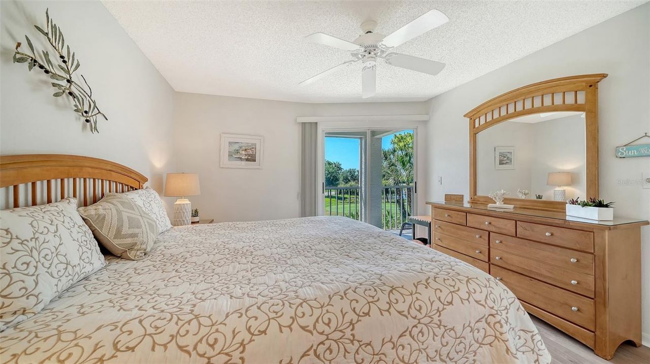 9330 Clubside Circle, Unit 3202, Sarasota, FL 34238 Photo