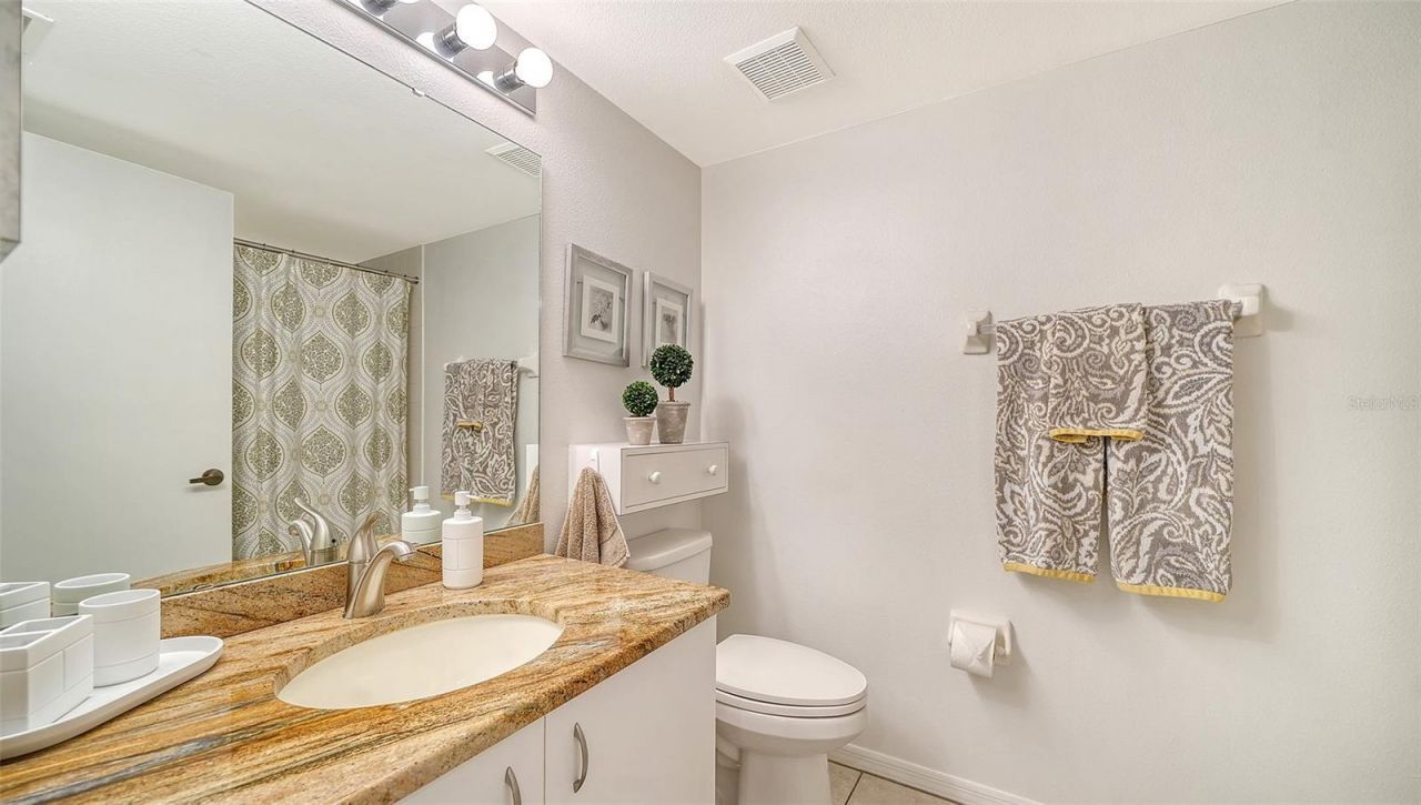 9330 Clubside Circle, Unit 3202, Sarasota, FL 34238 Photo