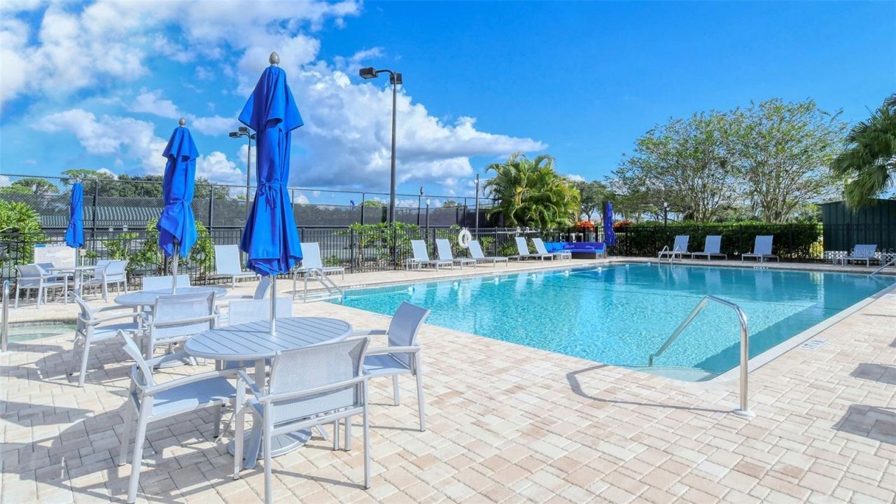 9330 Clubside Circle, Unit 3202, Sarasota, FL 34238 Photo