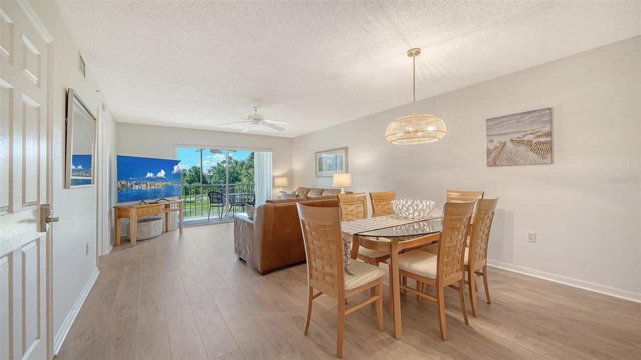 9330 Clubside Circle, Unit 3202, Sarasota, FL 34238 Photo