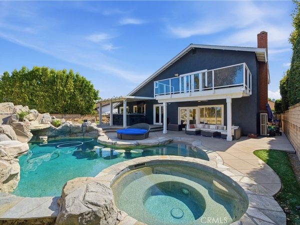 24611 Via Alvorado, Mission Viejo, CA 92692