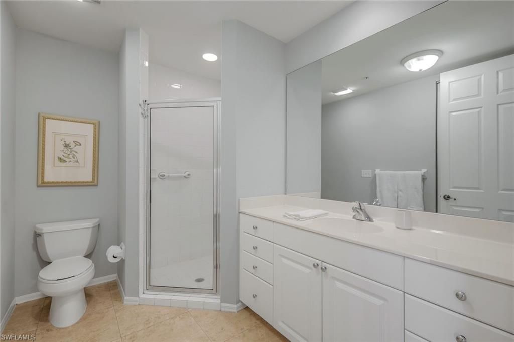 410 Flagship Dr, Unit 605, Naples, FL 34108 Photo