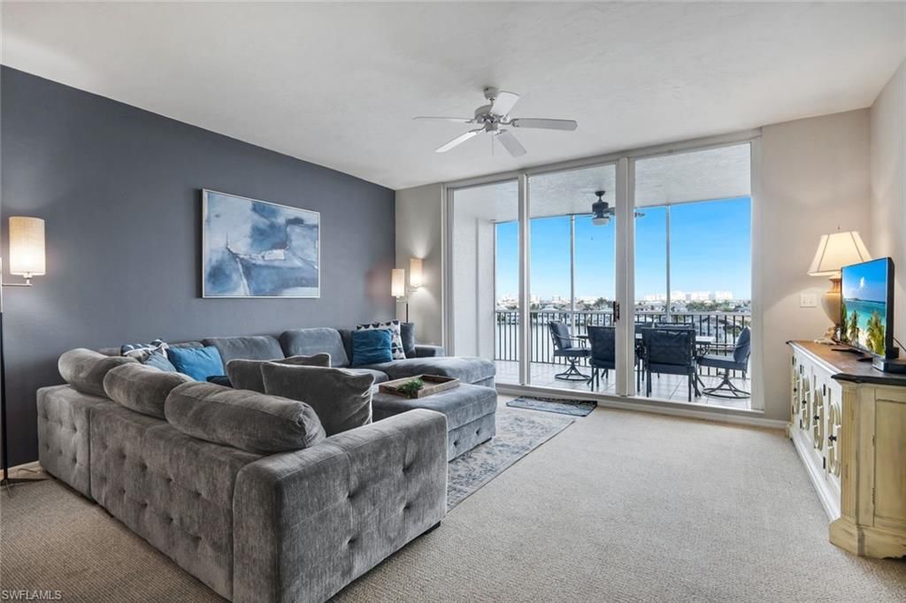 410 Flagship Dr, Unit 605, Naples, FL 34108 Photo