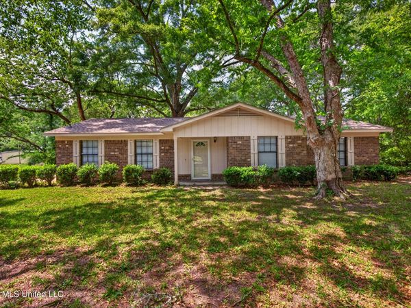 21601 Magnolia Springs Road, Moss Point, MS 39562