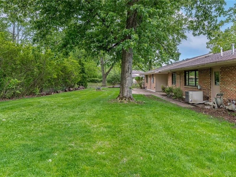 5440 Royalwood Drive, Centerville, OH 45429 Photo 40