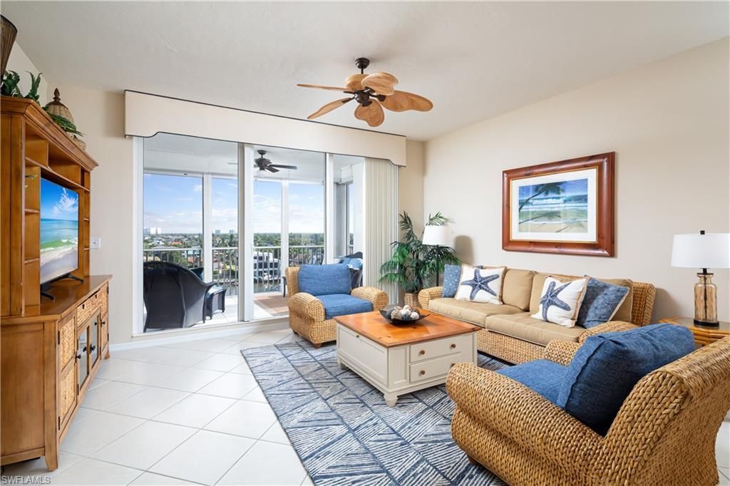 410 Flagship Dr, Unit 806, Naples, FL 34108 Photo