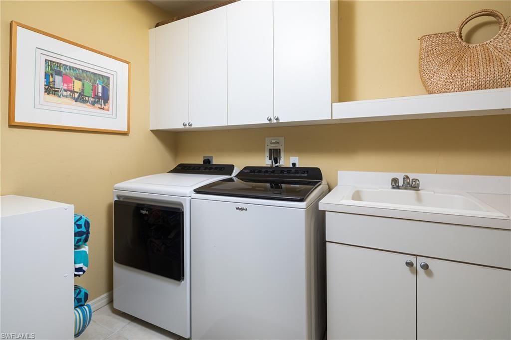 410 Flagship Dr, Unit 806, Naples, FL 34108 Photo